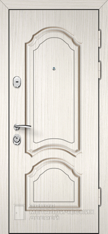 Фото «Белая дверь №18» в Красногорску