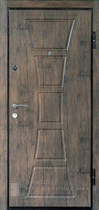 Фото «Дверь в дом №37» в Москве