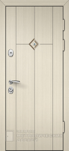 Фото «Дверь в дом №40» в Москве