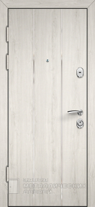 Фото «Дверь в дом №11»  в Москве