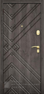 Фото «Дверь в дом №13»  в Москве